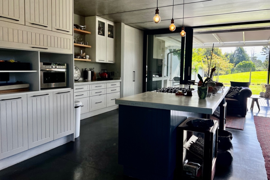 3 Bedroom Property for Sale in Highlands Western Cape